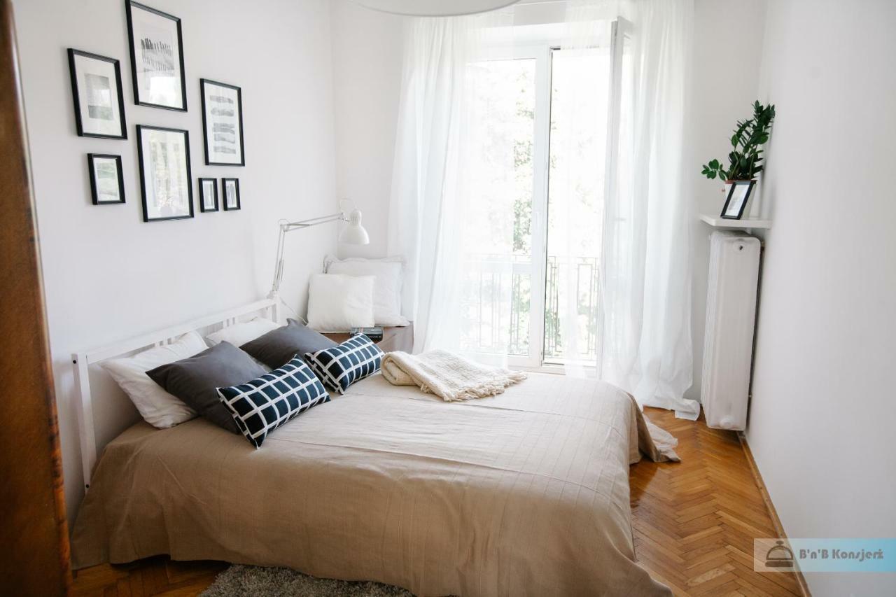 Warsaw Concierge Bracka Retro Flat Apartment Ngoại thất bức ảnh